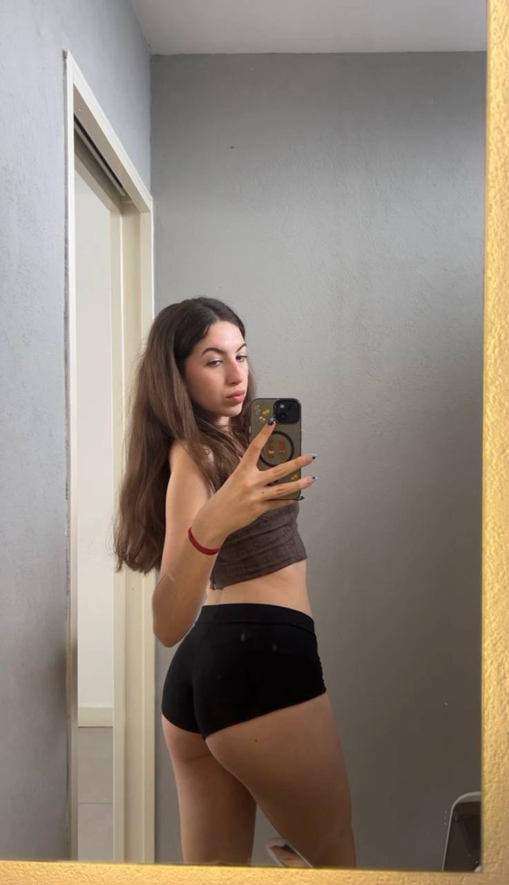 Amber in her underwear in Qinhuangdao