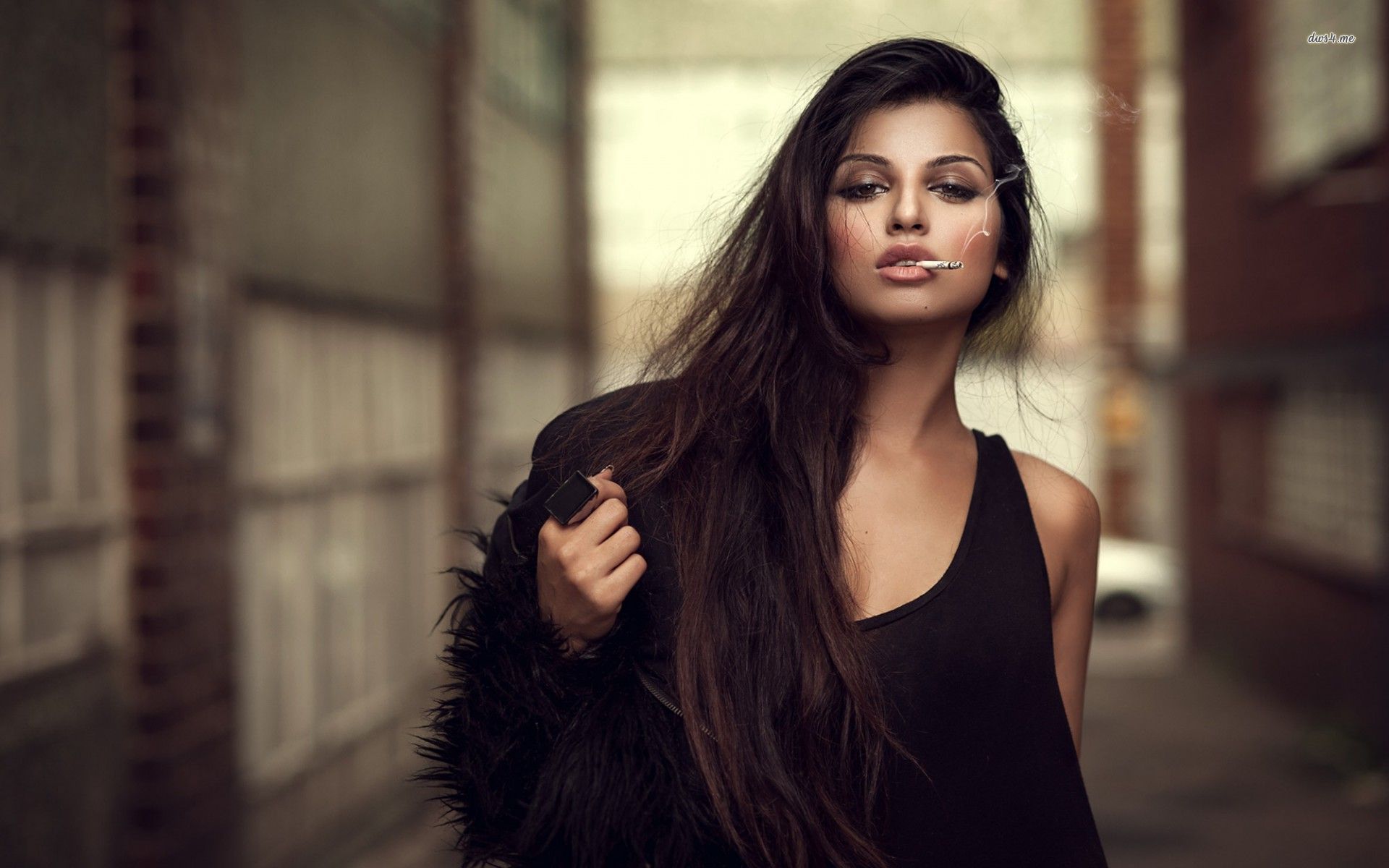 Sassy girls in Qinhuangdao