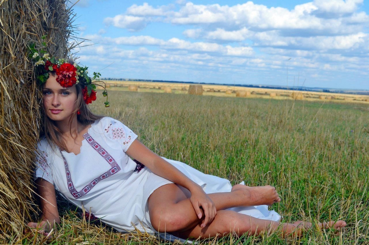 Slavic girls in Qinhuangdao