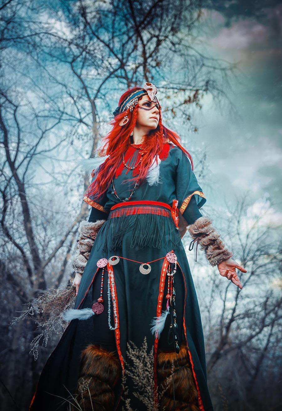 Girls in Slavic costumes underwear in Qinhuangdao